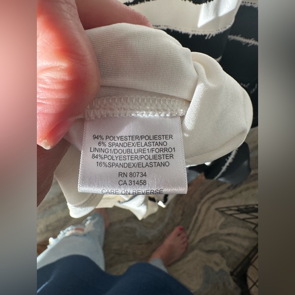 BCBGMaxAzria Black and White Striped Long Sleeve Dress - Picture 4 of 4